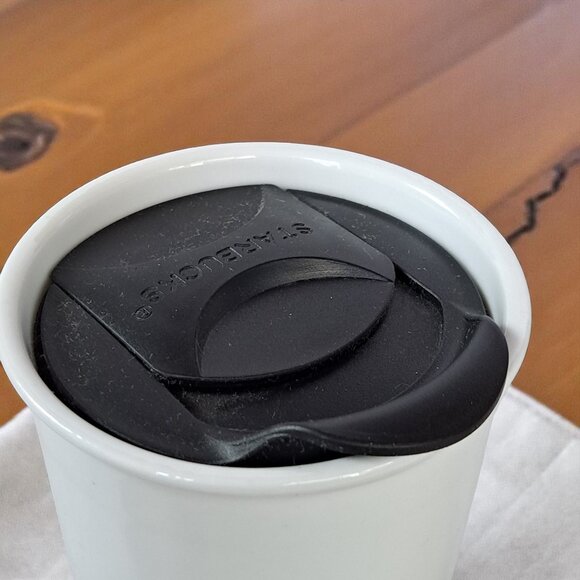 Starbucks Green Siren Logo Travel Ceramic Tumbler Mug 10 Oz White w/ Lid - Picture 2 of 6